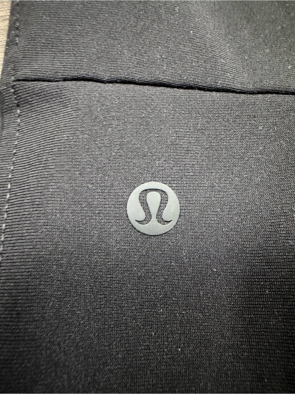 Lululemon Men’s Size M Black Jogger Pants - Picture 4 of 7